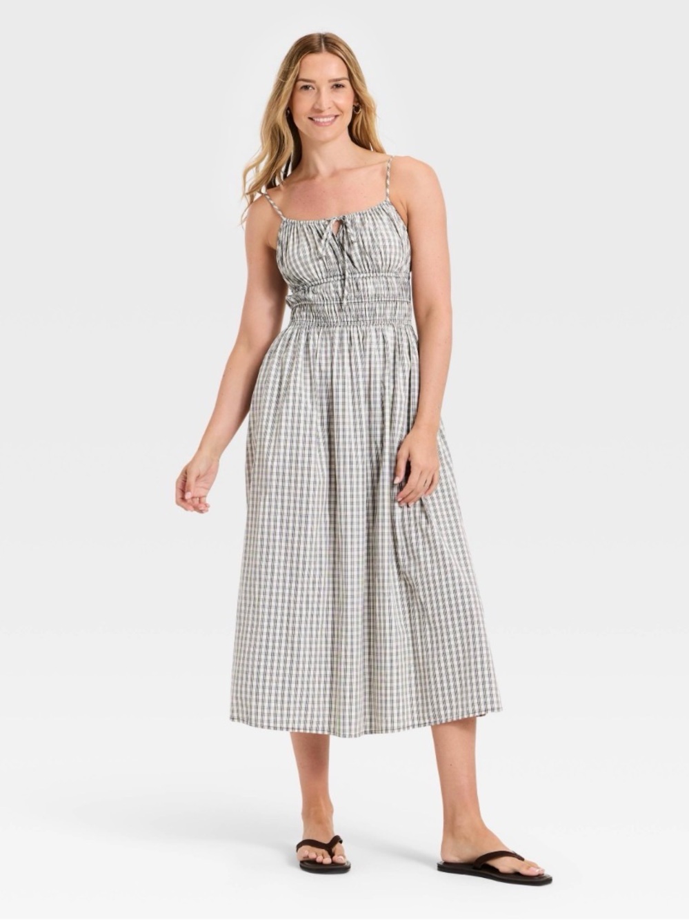 Women's Sleeveless Smocked Midi Sundress - Universal Thread™ Black/White Check L